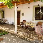 Small Gerani Villa